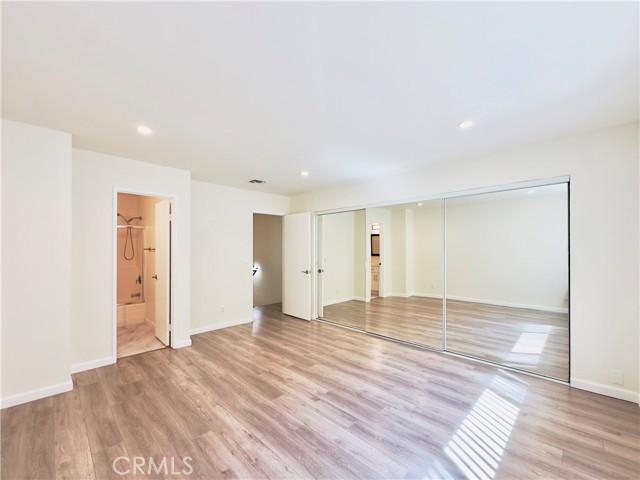 525 E Verdugo Avenue, Burbank CA: https://media.crmls.org/medias/8ed564e3-43c5-4bd6-90b6-cea0be663dd6.jpg