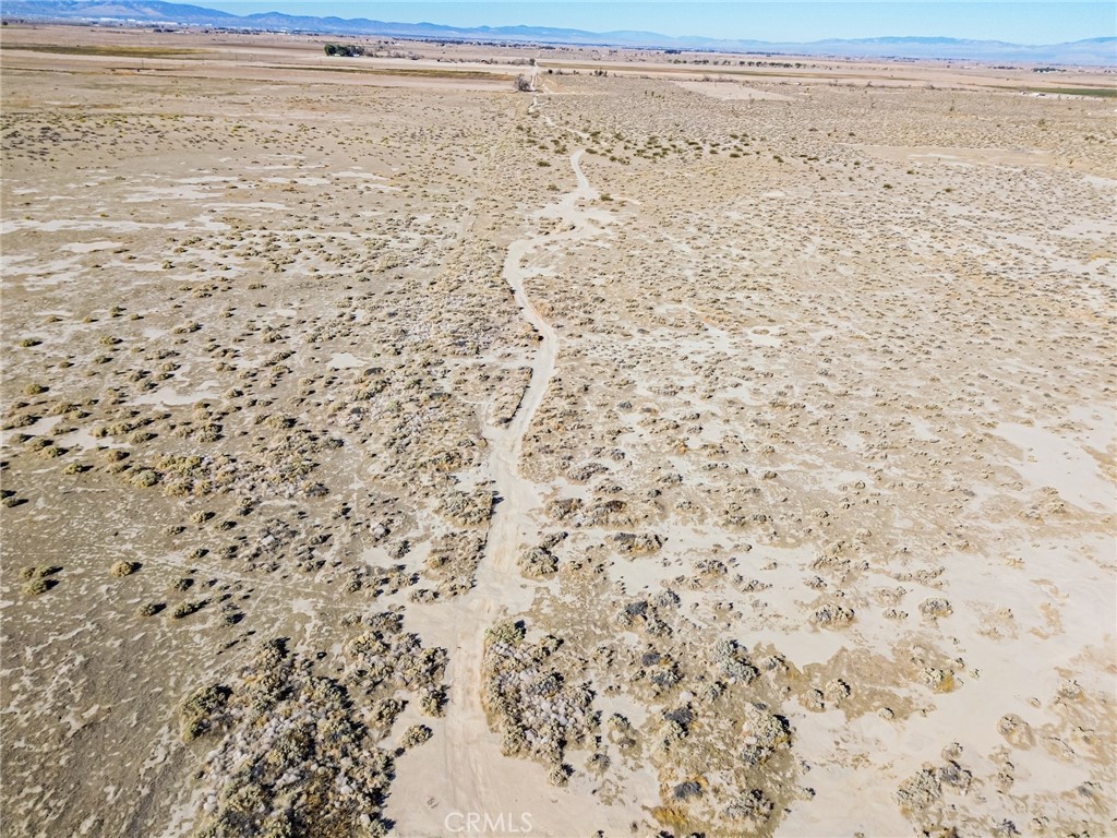 MLS #OC25280725 image #26