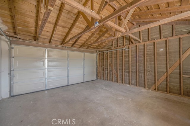 Detail Gallery Image 14 of 17 For 12407 Tonikan Rd, Apple Valley,  CA 92308 - 3 Beds | 2/1 Baths