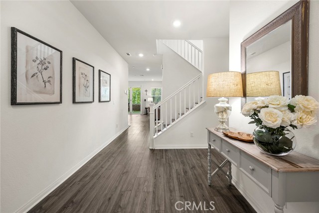 Detail Gallery Image 5 of 48 For 11612 Alton Dr, Corona,  CA 92883 - 3 Beds | 2/1 Baths