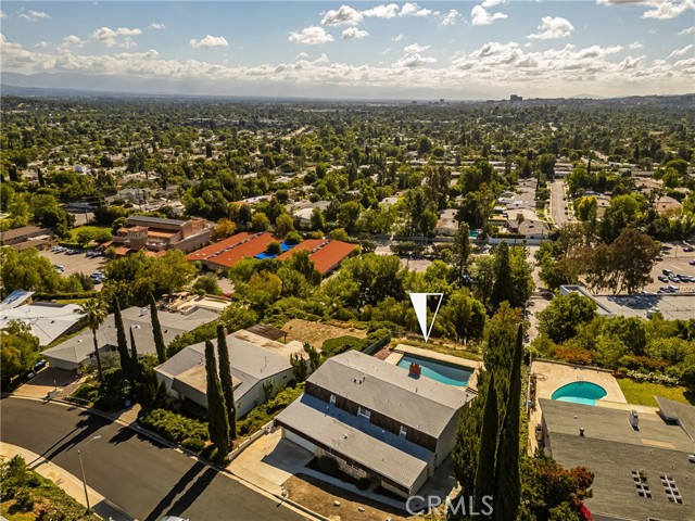 Detail Gallery Image 65 of 75 For 6040 Pat Ave, Woodland Hills,  CA 91367 - 5 Beds | 4/2 Baths