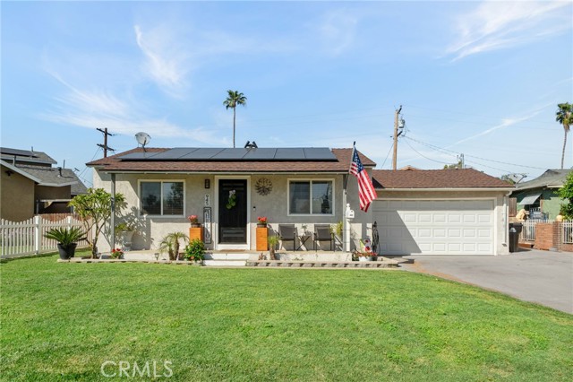 Detail Gallery Image 2 of 26 For 945 E I, Ontario,  CA 91764 - 4 Beds | 2 Baths