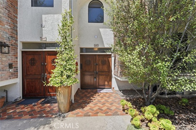 1207 Catalina Avenue, Redondo Beach, California 90277, 4 Bedrooms Bedrooms, ,3 BathroomsBathrooms,Residential,For Sale,Catalina,SB26091712