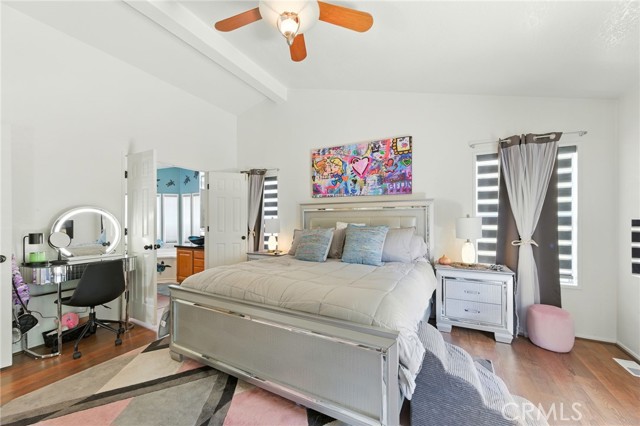 20161 Canyon View Drive, Canyon Country CA: https://media.crmls.org/medias/8ed9ed2e-e92e-4d97-882c-aa3fd73e0b1a.jpg