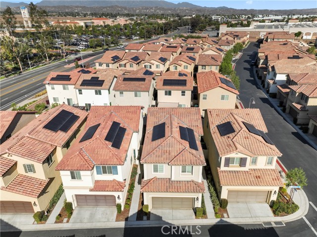 Detail Gallery Image 3 of 38 For 12704 Ironstone, Moreno Valley,  CA 92555 - 4 Beds | 2/1 Baths