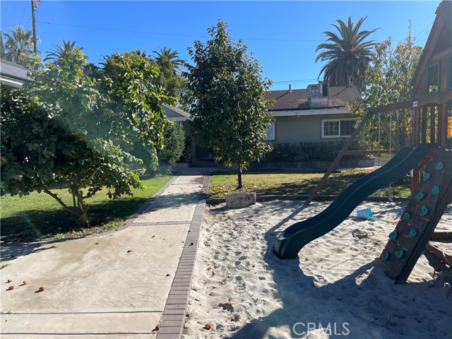 Detail Gallery Image 23 of 28 For 1188 W Cypress Ave, Redlands,  CA 92373 - 2 Beds | 1 Baths