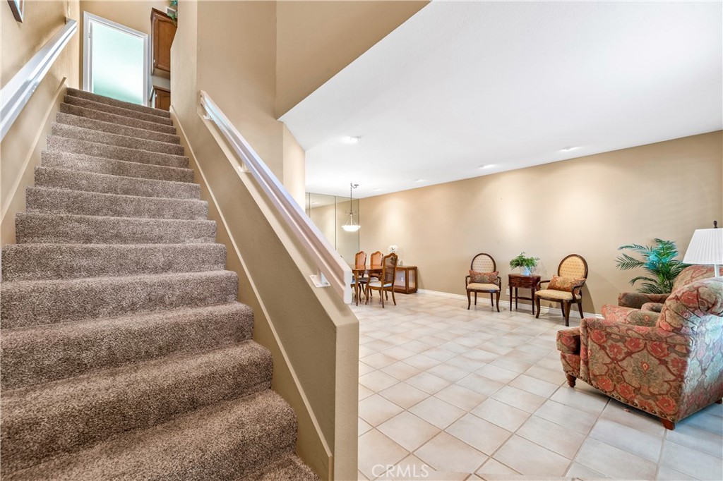 MLS #OC25270158 image #25