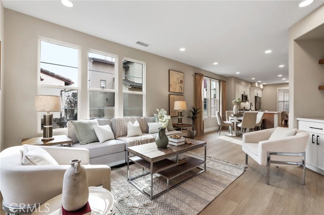 Detail Gallery Image 5 of 59 For 302 Tall Oak, Irvine,  CA 92603 - 3 Beds | 3/1 Baths