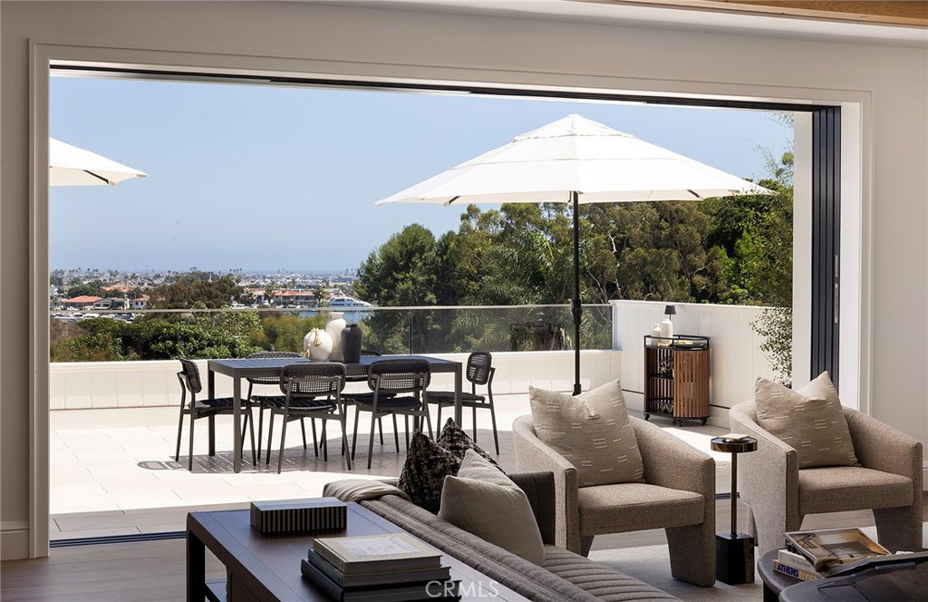 MLS #OC25007520 img 6