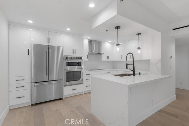 Detail Gallery Image 19 of 47 For 345 Pioneer Dr #601,  Glendale,  CA 91203 - 2 Beds | 2 Baths