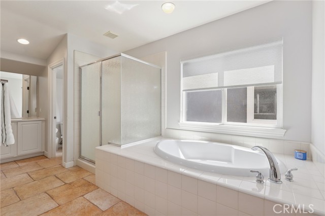 8047 E Hampshire Road, Orange CA: https://media.crmls.org/medias/8ee0940b-c848-4e43-b77a-8d812bde326c.jpg