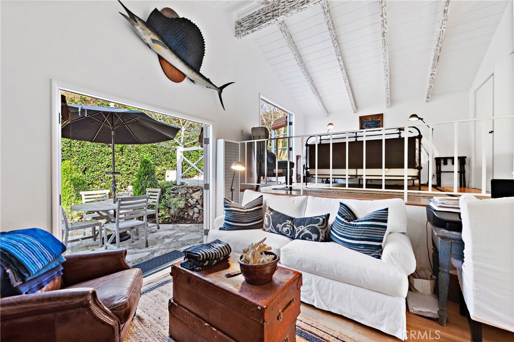 8ee13261 7013 4431 8ca6 F1ee41406713