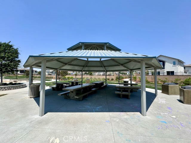 30045 Sunset Pier Drive, Menifee CA: https://media.crmls.org/medias/8ee1f976-230c-42c2-ae3a-f3b12d0c4578.jpg