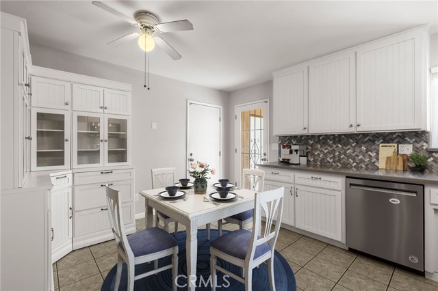 Detail Gallery Image 9 of 33 For 6300 Ringwood St, Bakersfield,  CA 93313 - 3 Beds | 2 Baths