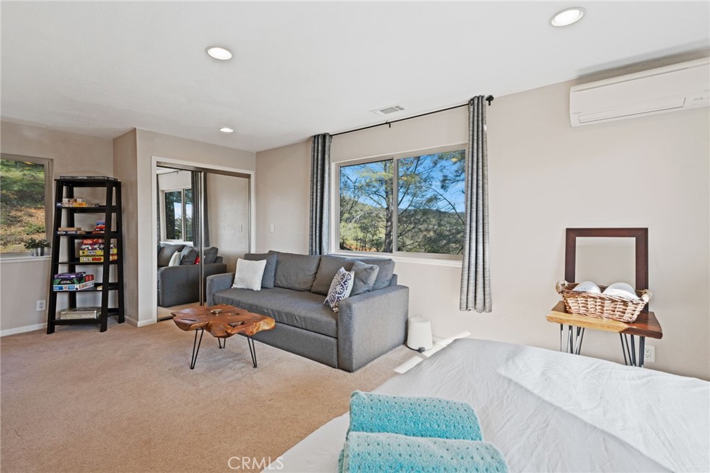 12471 Cerrito Drive
