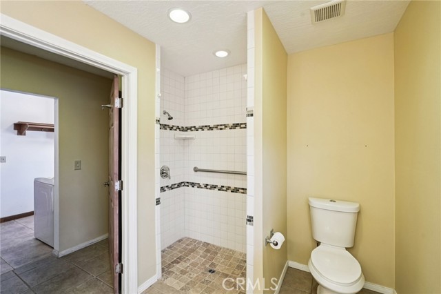 Detail Gallery Image 28 of 35 For 16055 Saint Timothy Rd, Apple Valley,  CA 92307 - 3 Beds | 3 Baths