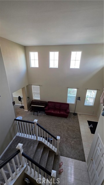 Detail Gallery Image 4 of 19 For 23920 Silverleaf, Murrieta,  CA 92562 - 5 Beds | 3 Baths