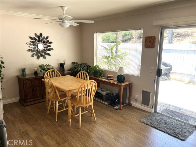 25511 Polaris Lane, Lake Forest CA: https://media.crmls.org/medias/8ee61bc5-2ea0-449f-a944-5fe6f84accda.jpg