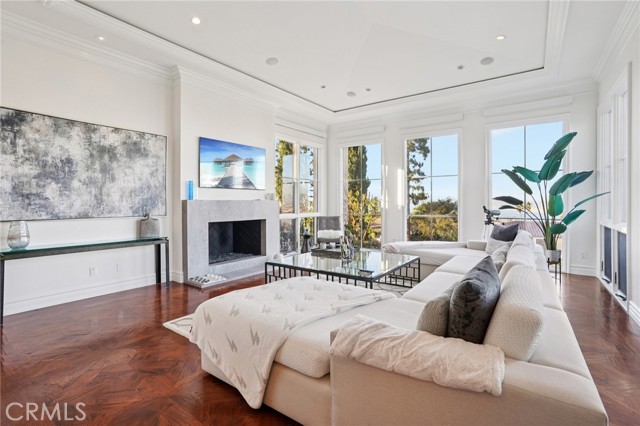 Detail Gallery Image 13 of 75 For 2232 via La Brea, Palos Verdes Estates,  CA 90274 - 5 Beds | 5/2 Baths