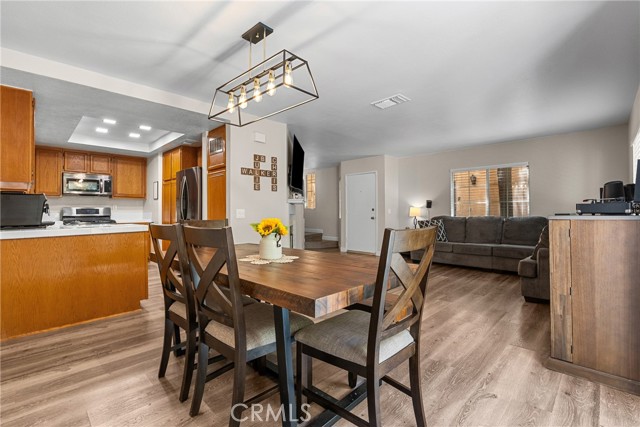 Detail Gallery Image 13 of 42 For 25114 Steinbeck #C,  Stevenson Ranch,  CA 91381 - 2 Beds | 2/1 Baths