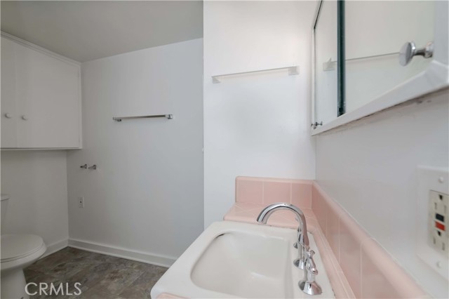 Detail Gallery Image 17 of 21 For 358 E 11th, Upland,  CA 91786 - 2 Beds | 2 Baths