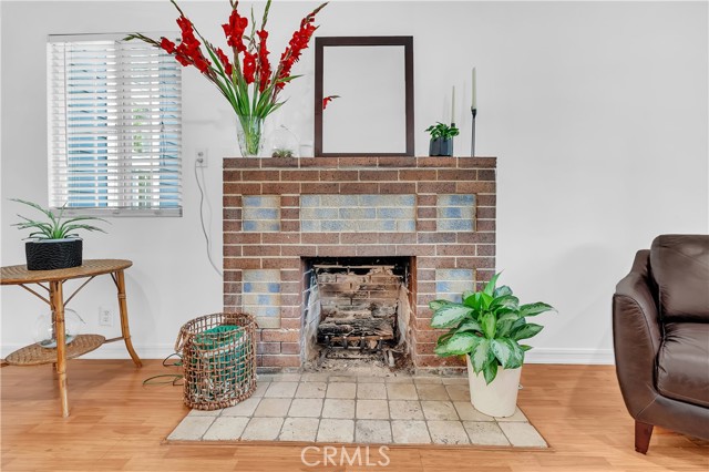 Detail Gallery Image 10 of 39 For 829 N Avenue 53, Los Angeles,  CA 90042 - 2 Beds | 2 Baths