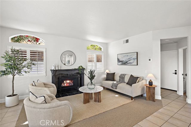 10 Novilla, Laguna Niguel CA: https://media.crmls.org/medias/8eea0c85-c962-4f83-b030-ee269ba287e7.jpg