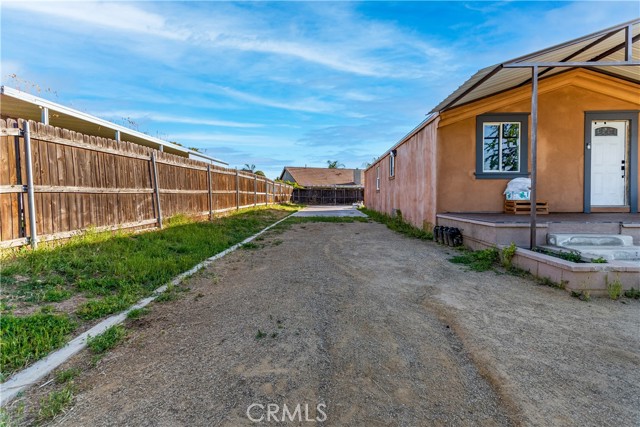 Detail Gallery Image 3 of 23 For 28841 Pasito St, Nuevo,  CA 92567 - 2 Beds | 2 Baths