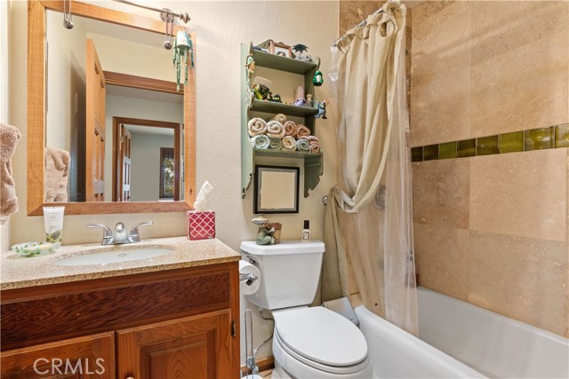 Detail Gallery Image 21 of 58 For 5615 Highland Springs Rd, Lakeport,  CA 95453 - 3 Beds | 2/1 Baths