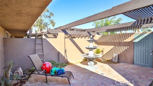 49171 Washington Street, La Quinta CA: https://media.crmls.org/medias/8eecea0b-5b11-4414-9b39-195e14c72768.jpg