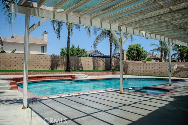15068 Christina Court, Lake Elsinore CA: https://media.crmls.org/medias/8eecf550-644f-4095-a0f6-dcbbe398be78.jpg