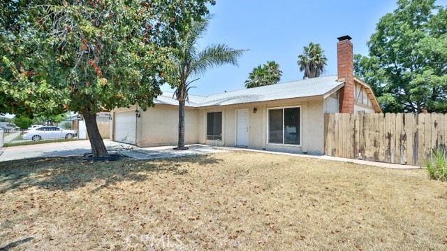 Detail Gallery Image 10 of 49 For 25304 Old Farm St, Moreno Valley,  CA 92553 - 3 Beds | 2 Baths