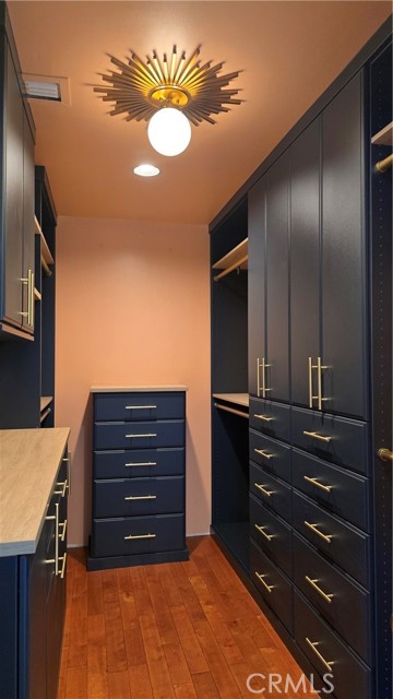 Detail Gallery Image 16 of 27 For 5000 Chimineas Ave, Tarzana,  CA 91356 - 3 Beds | 2 Baths