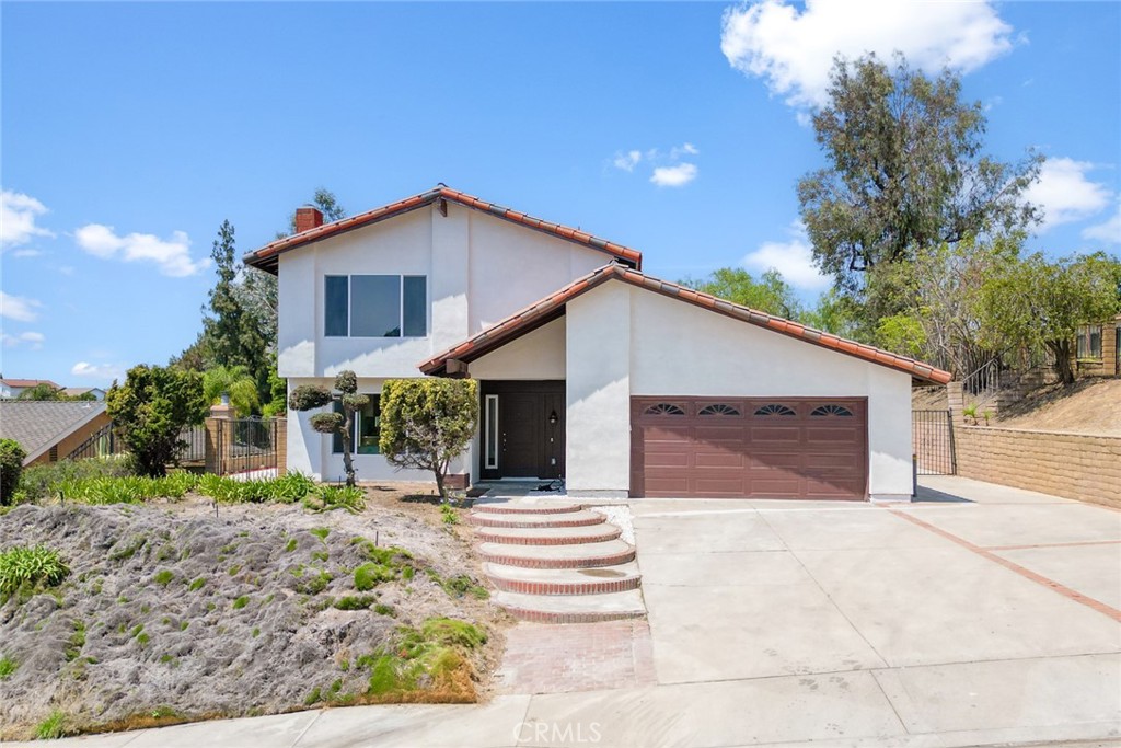 19569 Vista Hermosa Drive