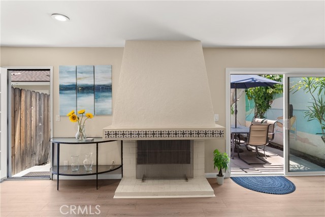 8195 Pawtucket Drive, Huntington Beach CA: https://media.crmls.org/medias/8eee5b0c-08bb-4834-a5ca-1e811556be53.jpg
