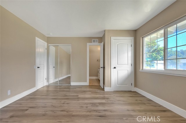 Detail Gallery Image 15 of 31 For 340 W Caroline St, Ontario,  CA 91762 - 7 Beds | 4 Baths