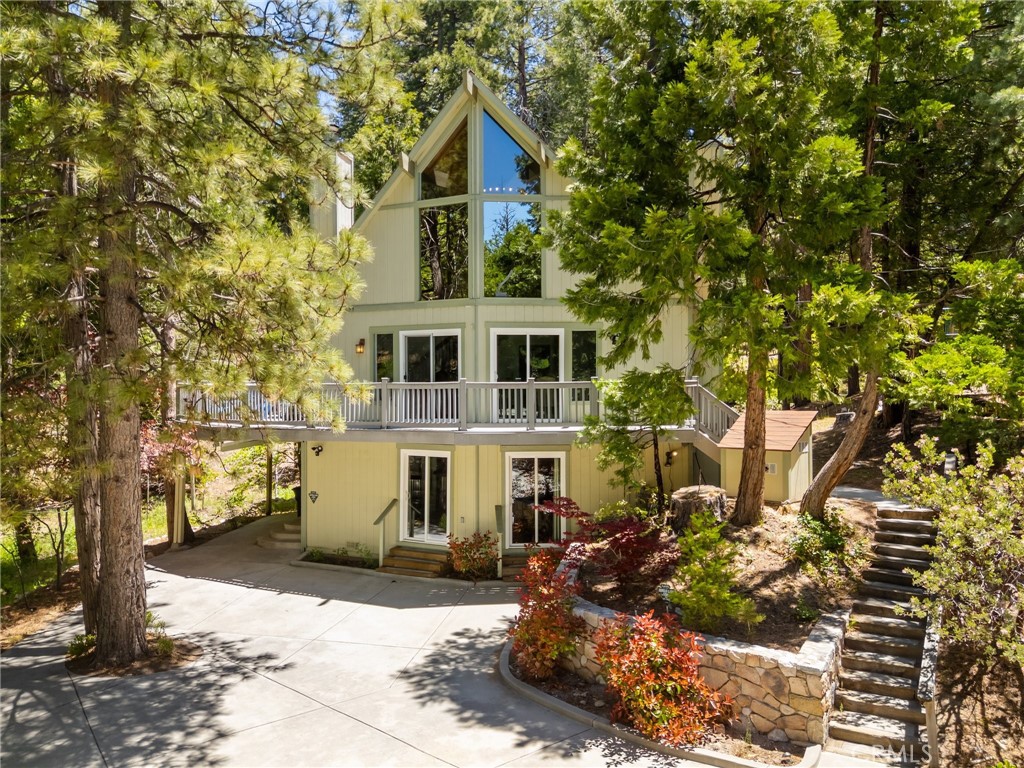 635 Grass Valley Road