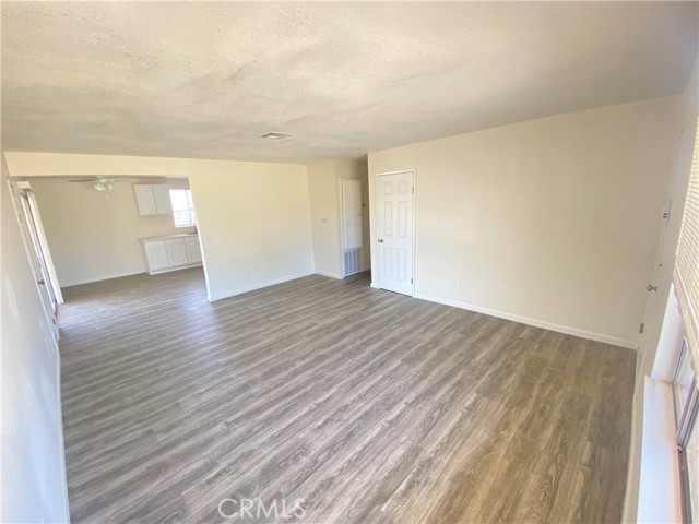 Detail Gallery Image 4 of 18 For 71807 Sunnyslope Dr, Twentynine Palms,  CA 92277 - 4 Beds | 2 Baths