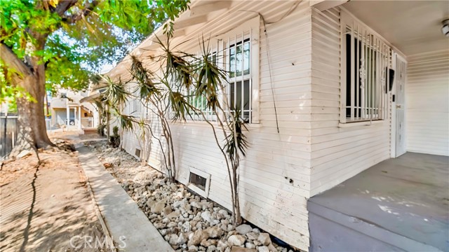 Detail Gallery Image 15 of 26 For 1201 Olive Ave, Long Beach,  CA 90813 - – Beds | – Baths