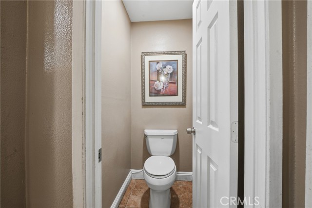 Detail Gallery Image 15 of 41 For 4505 Santa Ana #C,  Cudahy,  CA 90201 - 3 Beds | 3 Baths