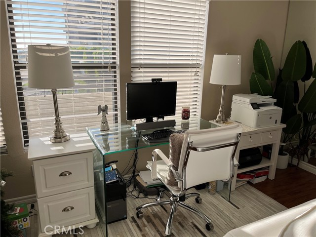 Detail Gallery Image 12 of 42 For 280 Cagney Lane 115, Newport Beach,  CA 92663 - 1 Beds | 1 Baths