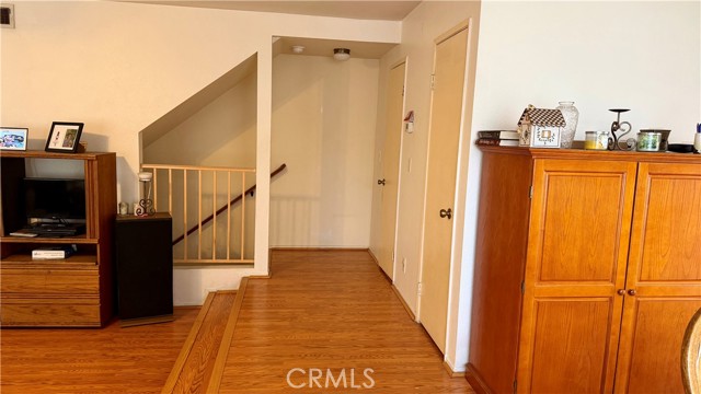 Detail Gallery Image 6 of 31 For 20807 Elaine Ave #4,  Lakewood,  CA 90715 - 3 Beds | 3 Baths