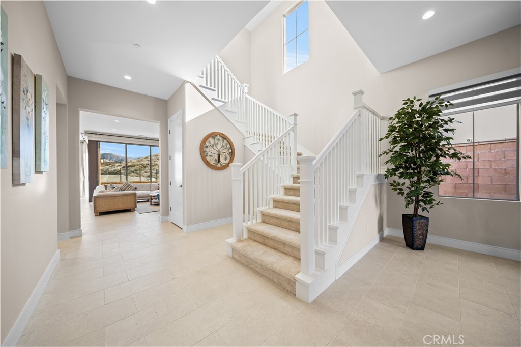 8ef32a38 8d18 4b19 A218 Aa9bc44ed7d2