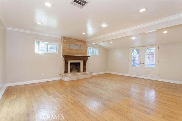 Detail Gallery Image 11 of 32 For 8855 Tyrone, Panorama City,  CA 91402 - 3 Beds | 2 Baths