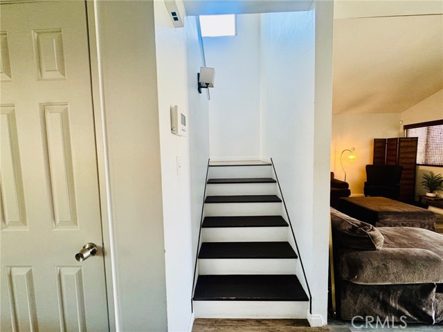 Detail Gallery Image 9 of 28 For 5308 Eastridge Ct, Bakersfield,  CA 93306 - 3 Beds | 2/1 Baths