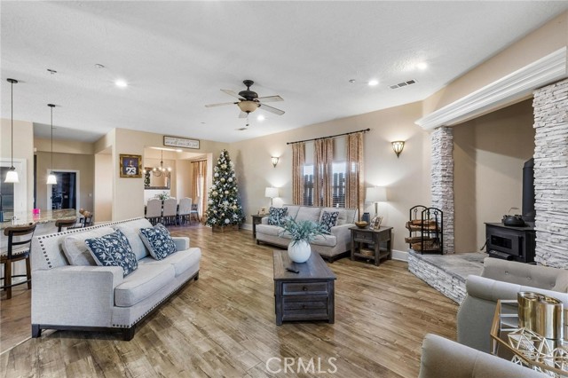 Detail Gallery Image 7 of 25 For 7332 Cygnet Rd, Phelan,  CA 92371 - 4 Beds | 3/1 Baths