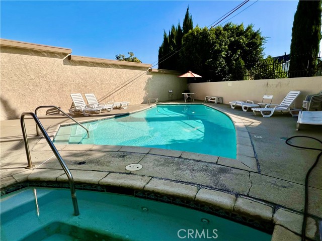 Detail Gallery Image 36 of 42 For 3010 Montrose #33,  La Crescenta,  CA 91214 - 1 Beds | 1 Baths