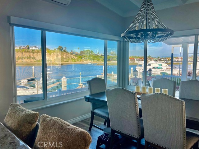 Detail Gallery Image 7 of 34 For 25 Saratoga, Newport Beach,  CA 92660 - 3 Beds | 2 Baths