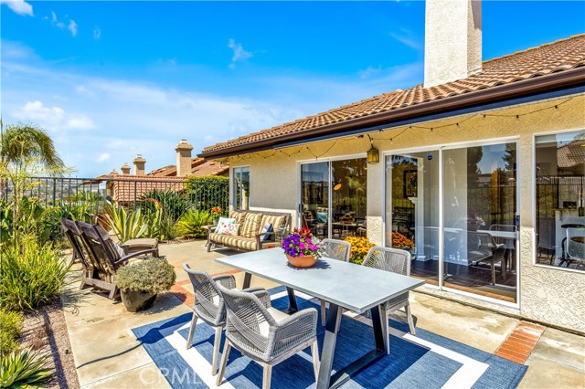 27237 Via Capri, San Juan Capistrano CA: https://media.crmls.org/medias/8ef70da1-d496-4d2b-aaa2-27d8114e9f50.jpg
