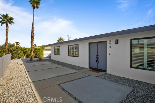 Detail Gallery Image 4 of 41 For 373 E Simms Rd, Palm Springs,  CA 92262 - 3 Beds | 2 Baths